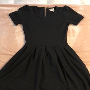 LulaRoe solid black Amelia